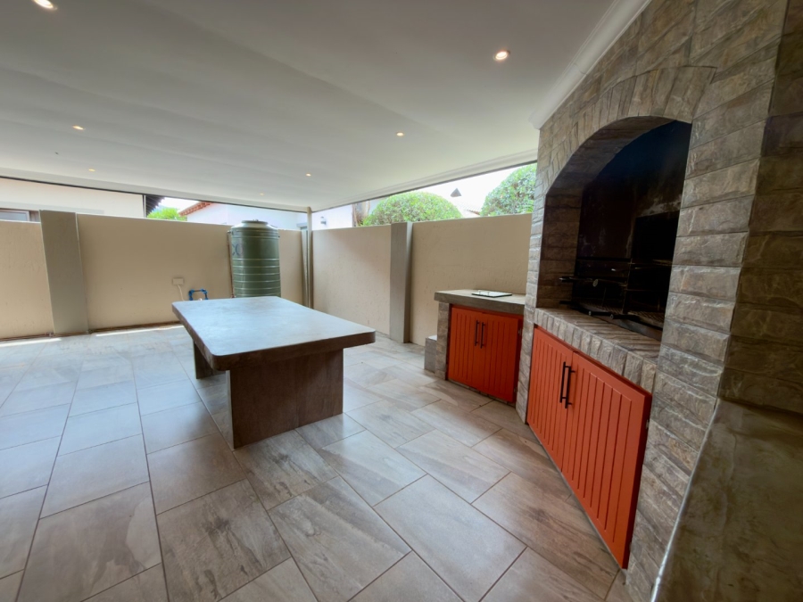 3 Bedroom Property for Sale in Melodie North West